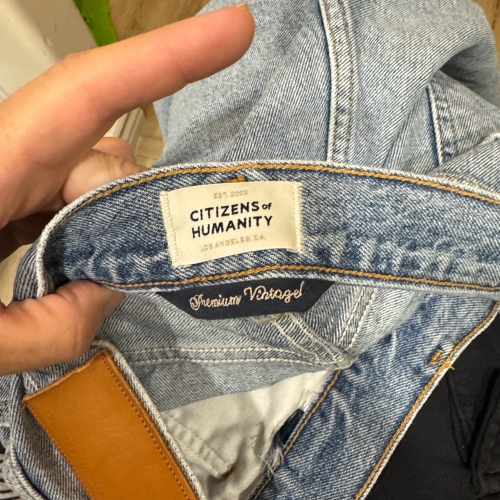 Citizens Of Humanity Light Blue Distressed Denim Jean Shorts - Picture 7 of 8